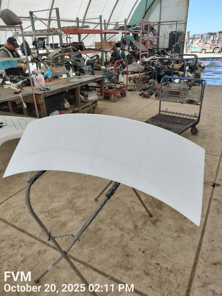 WHT DECKLID TAILGATE 2010-2012 AUDI S4 AUDI Foto 1 de 4