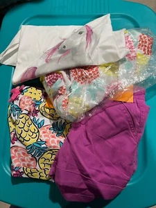 Shorts - Picture 1 of 2
