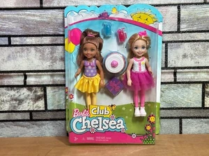 Barbie Club Chelsea Birthday 2 Pack Birthday Party Dolls w Accessories, QuikShip - Picture 1 of 2
