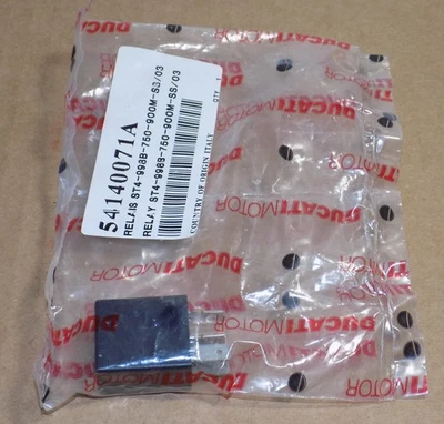 Relé de bomba de combustible Ducati 1098 1198 Monster Multistrada Hypermotard V23073 NUEVO OEM Foto 1 de 3