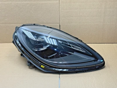MINT! 19-22 PORSCHE MACAN FULL LED BLACK PDLS RIGHT PASSENGER BARE HEADLIGHT OEM - Image 1 of 4
