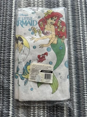 "Cubierta de mesa mantel de colección Contempo Walt Disney La Sirenita 54""x 104""" Foto 1 de 4