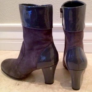 AEROSOLES Gray Suede Patent Leather Mid-Calf Fashion Comfort Heel Boot 8.5M NEW! - Picture 1 of 12