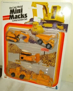 1988 ZEE TOYS MINI MACKS CONSTRUCTION SET DIECAST METAL MINT ON CARD - Picture 1 of 6
