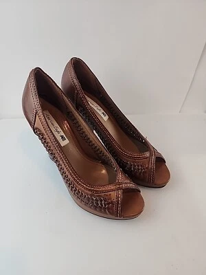 American Eagle Y2K Boho Chunky Braided Faux Leather Open Toe Block Heels Size 8 - Image 1 of 4