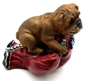 Bulldogge "Mitt" kuschelig auf der Handfläche aus rotem Leder Boxhandschuh - bezaubernd! - Bild 1 von 15