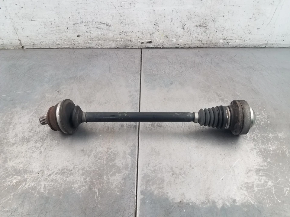 Eixo traseiro direito CV 2007 Audi S6 Quattro C6 #5876 Y5 - Imagem 1 de 4