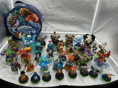 Skylanders Lote #15 Bolsa Spyro’s Adventure y 38 Magic&Figures... PROBADO Y FUNCIONA Foto 1 de 4