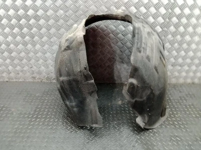 VOLVO V40 INNER WING ARCH LINER FRONT RIGHT DRIVER SIDE MK3 2012-2020 31477854 - Image 1 of 4