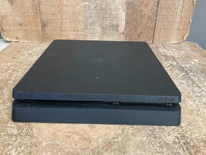 Sony PlayStation 4 Slim PS4 500GB Schwarz Spielekonsole CUH-2015A - Bild 1 von 7