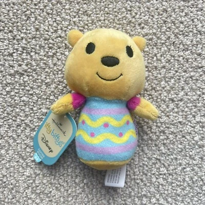 "Nuevo con etiquetas Hallmark Itty Bitty Bittys Pascua Winnie the Pooh Oso en huevo 4,5""" Foto 1 de 2