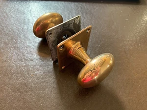 Pair of Reclaimed Antique Bronze Edwardian Ovular Door Knobs Furniture (EBZ403) - Picture 1 of 4