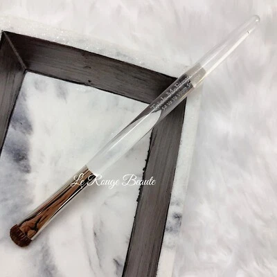 Trish Mcevoy 54 Va Voom Cepillo para Manchas - Sombra de Ojos Cabello Natural Nuevo Foto 1 de 3