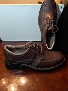 Clarks Espace braune Leder Derby Oxford Schuhe Herren Größe 9,5 - Bild 1 von 7