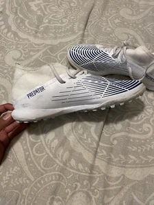 adidas turf soccer shoes 9.5 - Picture 1 of 3