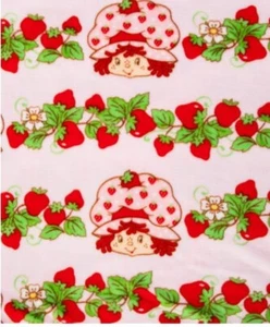 Pink Strawberry Shortcske Fleece All Over Print Blanket BNWT 40 X 50 INCH.  - Picture 1 of 3