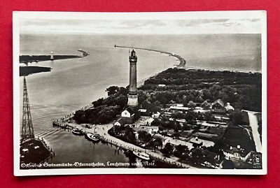 Foto AK SWINEMÜNDE Osternothafen 1935 Leuchtturm und Mole      ( 119452 - Bild 1 von 2