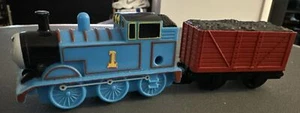 Plastic Thomas Train & Red Coal Car Cake Topper Decopac 2011 Gullane - Picture 1 of 6