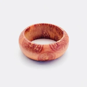 Wood Ring Size: 6 - Picture 1 of 1