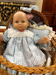 American Girl Puppe Our New Baby Set Pleasant Company 1. Auflage 90er Jahre Blond Blue Eye - Bild 1 von 24