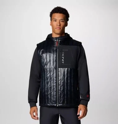 Colección de ropa deportiva Columbia Darth Vader Foto 1 de 4