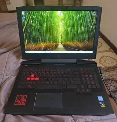 Omen Hp 15 - dc0002nl - Pc Portatile da Gaming - buono STATO - Immagine 1 di 4