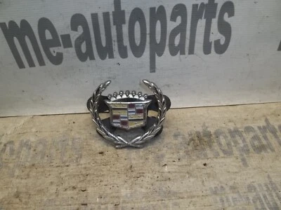 94-96 CADILLAC DEVILLE (¿APLICACIÓN PERSONALIZADA?) OEM PARRILLA DELANTERA EMBLEMA CRESTA 3540644 Foto 1 de 4