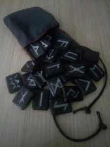 BLACK RUNES ☆ RUNAS NEGRAS ☆ - Imagen 1 de 1