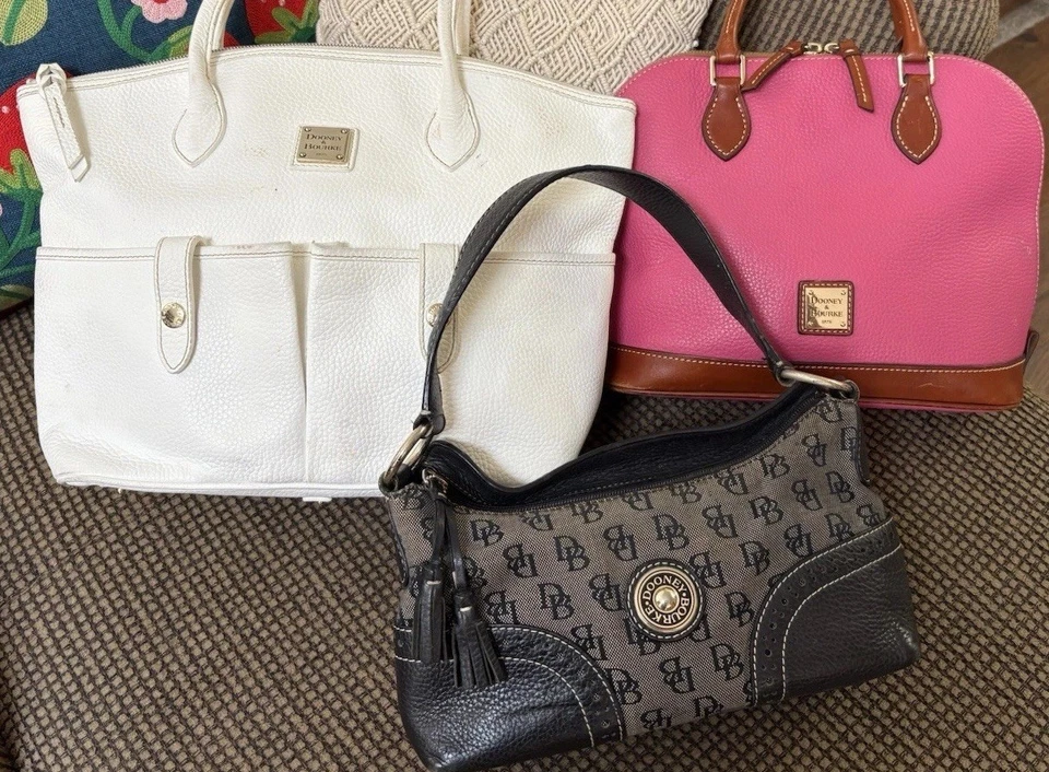 Lote Paquete Dooney Bourke Rosa Blanco Negro Hobo Cartera Media Luna Bolso Cartera Foto 1 de 4