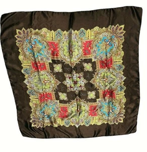 Vintage Vanette Creation Authentic Hand Rolled All Silk 33 X 33 Square - Picture 1 of 3