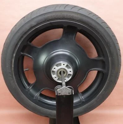 Llanta delantera Harley Davidson Street Glide 2012-2016 FLHX 130/70 B18 Foto 1 de 4