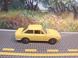 Coche de juguete coleccionable Playart Fiat 124 Sport 1600 amarillo Hong Kong - Imagen 1 de 7