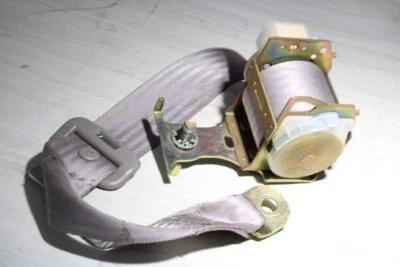 Cinturón de seguridad trasero derecho Toyota Avalon 1997-1999 OEM D40 Foto 1 de 3