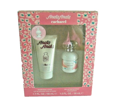 Set de regalo de perfume para mujer Anais Anais Cacharel 1.7 loción corporal 1.0 spray de perfume Foto 1 de 4