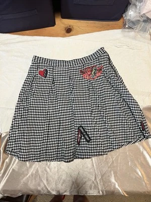 Disney Descendants Girls Houndsbone Skirt Size XL 14/16 “rebel At Heart” - Image 1 of 4