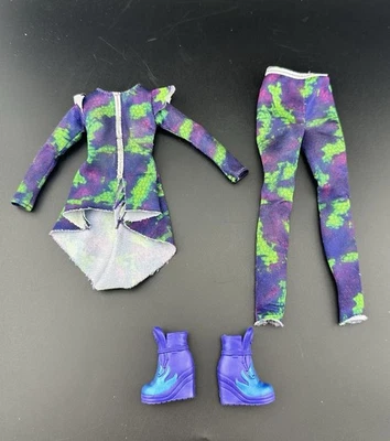 Disney Descendants 3 : Mal Clothes Outfit Ensemble ONLY ••NO DOLL•• - Image 1 of 4