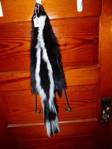 HERMOSA piel de piel de piel de piel curtida taxidermia 4 PIES GARRAS cabina de troncos SIN OLOR S2 - Imagen 1 de 5