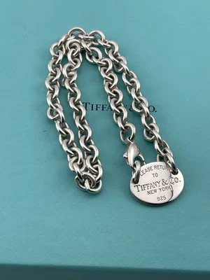 Tiffany & Co. "Gargantilla con etiqueta ovalada Please Return to, collar con etiqueta ovalada Tiffany 15""" Foto 1 de 4