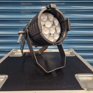 Martin Rush PAR 2 Zoom RGBW bright single-lens LED PAR Can, Used - Picture 1 of 3