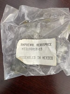Amphenol Industrial MS3106A18-1S Circular Connector Socket - Picture 1 of 4