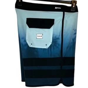 HURLEY Phantom Quick Dry 19" Outseam Shorts in Black & Blue Men's 38" Waist - Picture 1 of 9