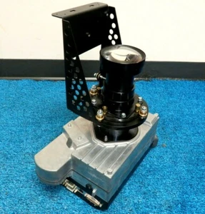 Barco Projector Overview D2 PU XGA R764736 With Lens - Picture 1 of 8