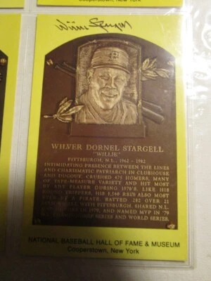 Autographed WILLIE STARGELL Hall of Fame Gold Plaque Post  - Image 1 of 2
