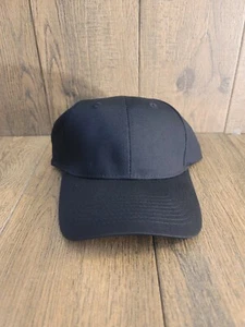 Sombrero ajustable estilo béisbol negro liso-- talla única se adapta a la mayoría de Port & Company - Imagen 1 de 4