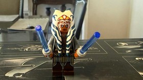 LEGO Star Wars Minifigure Ahsoka Tano Adult Jedi Master Rebels 75158 sw0759