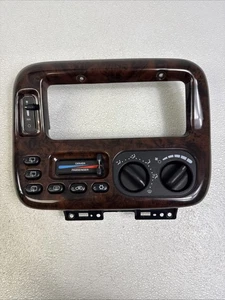 96-00 Caravan Plymouth Voyager A/C Heater Temperature Climate Control 04677966 - Picture 1 of 12