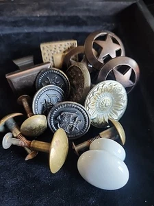 Lot Of Antique To Vintage Drawer Knobs Assortment Eagle Star Flower Porcelain - Picture 1 of 4