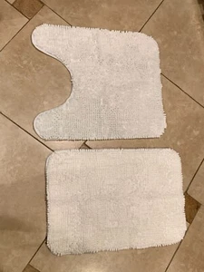 Set of 2 Bathroom Rugs Super Soft White 100% Chenille Rubber Backing - Picture 1 of 3