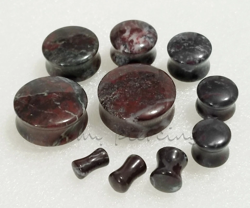 PAR de tapones medidores de oreja de silla de montar acampanada doble piedra de sangre de pollo natural orgánica Foto 1 de 3