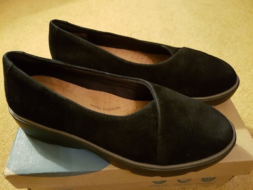 Ballerine slip on Clarks 'Un Balsa Go' NERE scamosciate UK 3 5 EUR 36 nuove con scatola prezzo consigliato £ 65